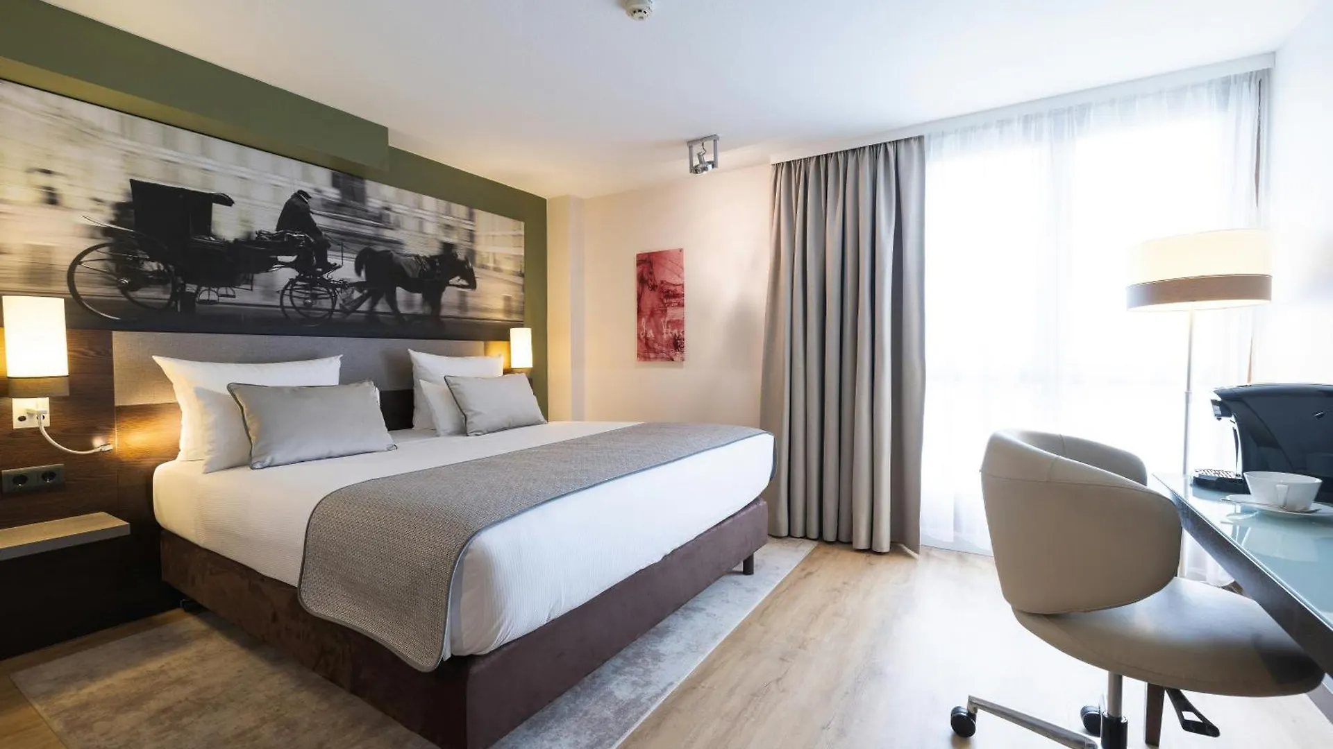 Hotel Leonardo Vienna Westbahnhof