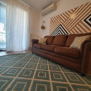 Upground14 Apartament Bucureşti