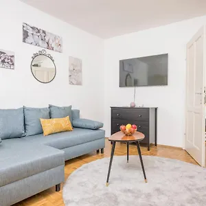 Appartement Zum Grazer Uhrturm