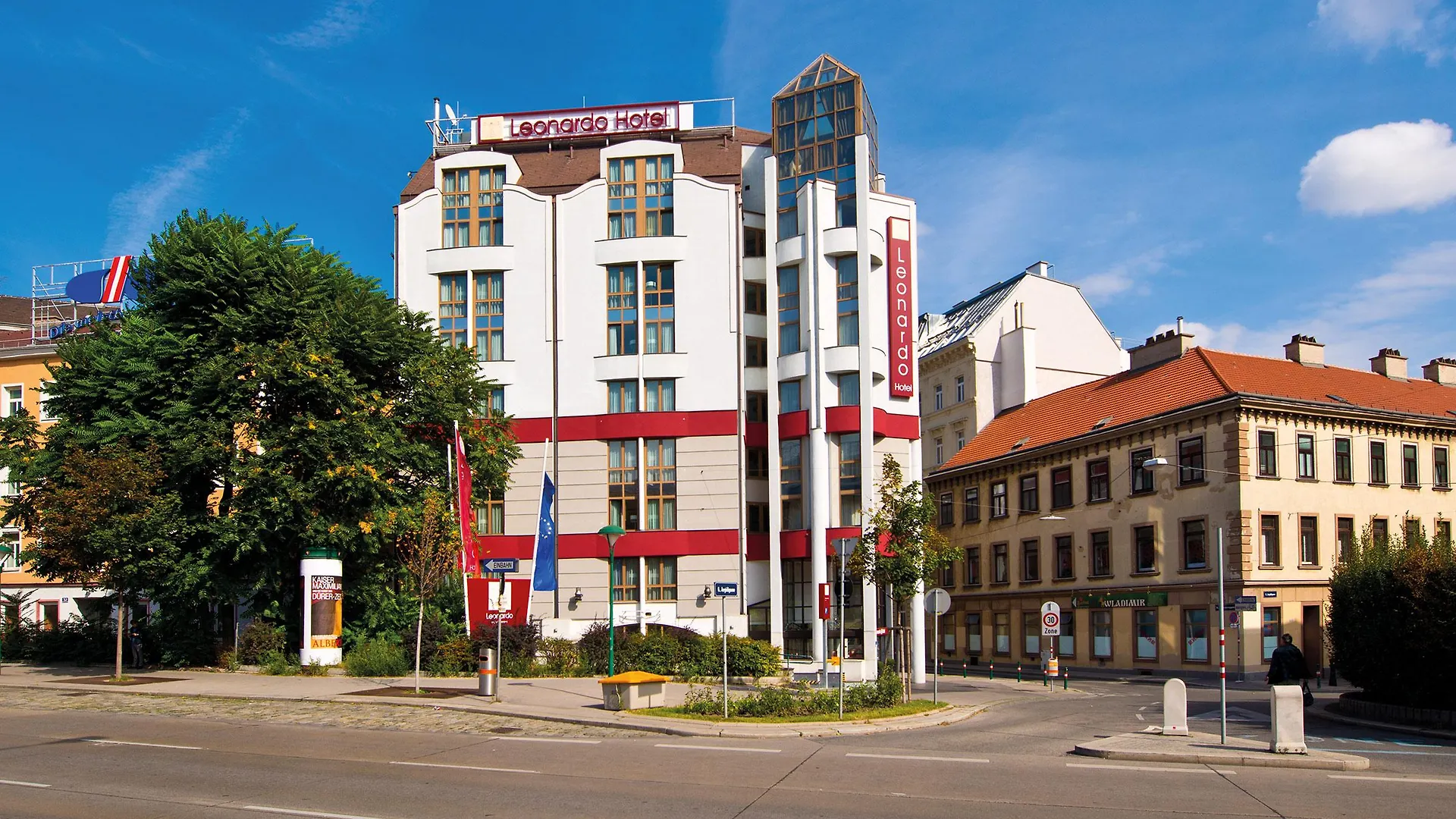 Leonardo Vienna Westbahnhof Hotel