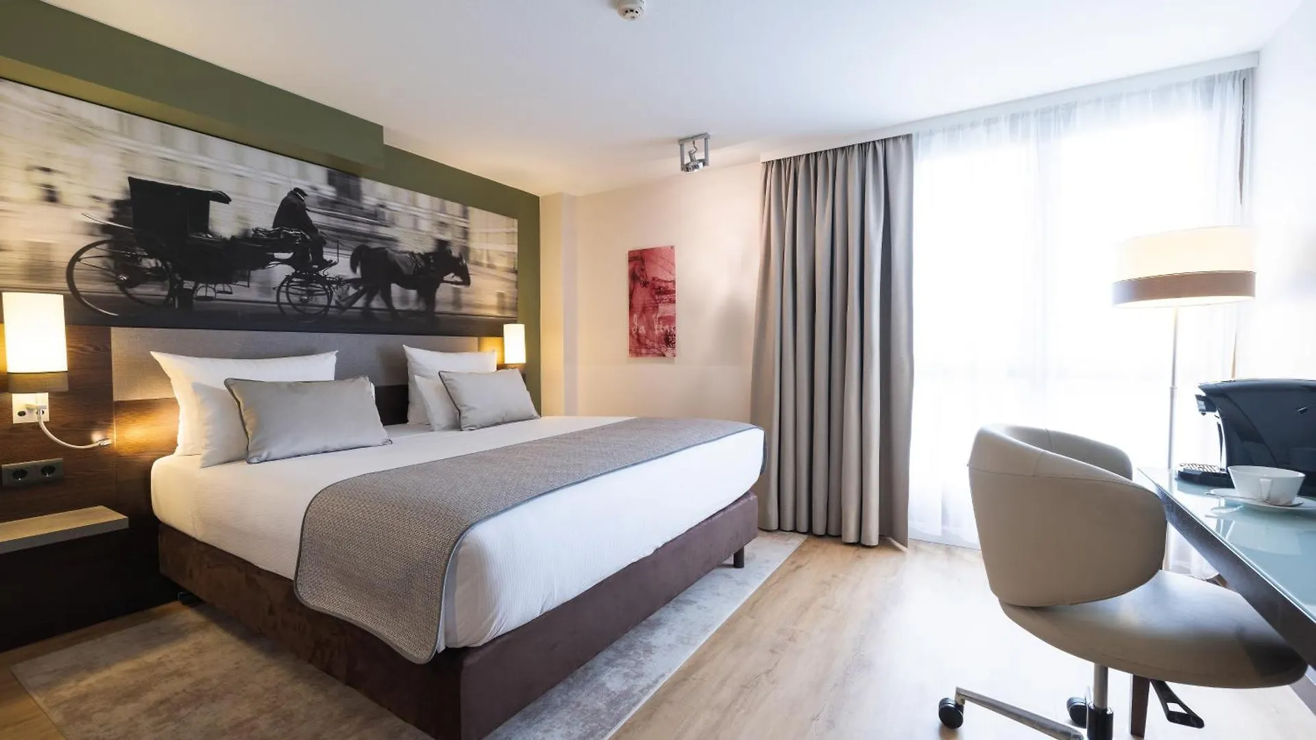 Leonardo Vienna Westbahnhof Hotel 4*,  Ausztria