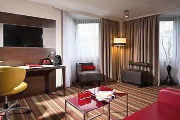 Leonardo Vienna Westbahnhof Hotel