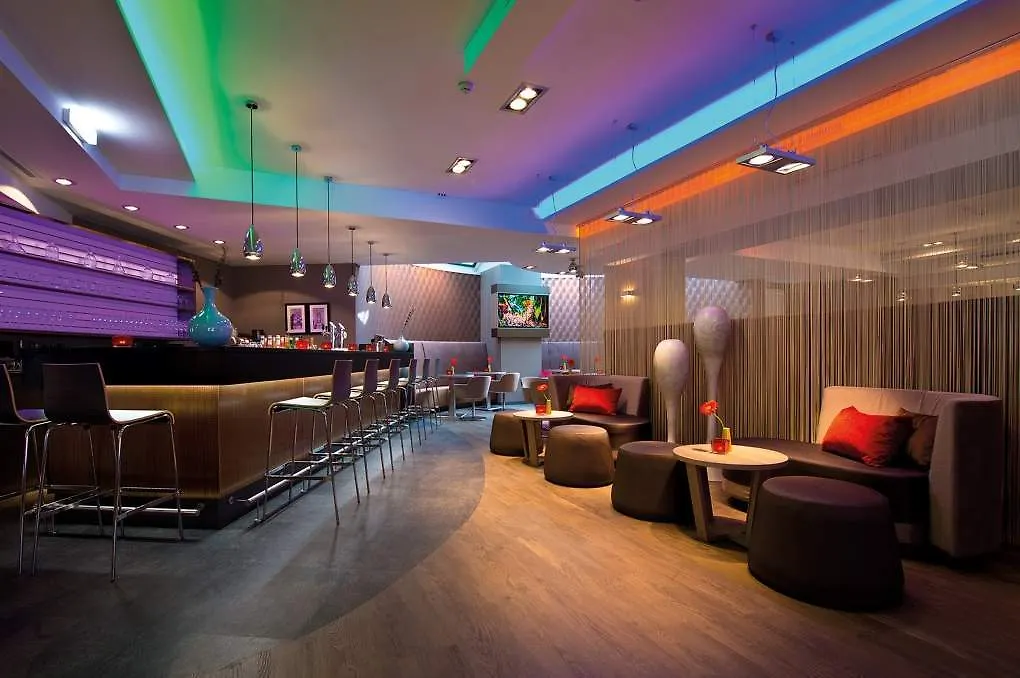 Leonardo Vienna Westbahnhof Hotel