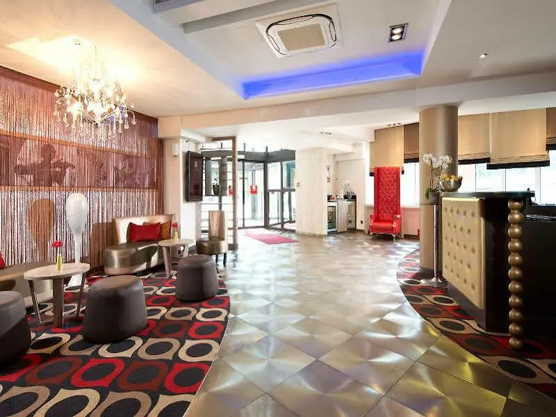 Leonardo Vienna Westbahnhof Hotel 4*,